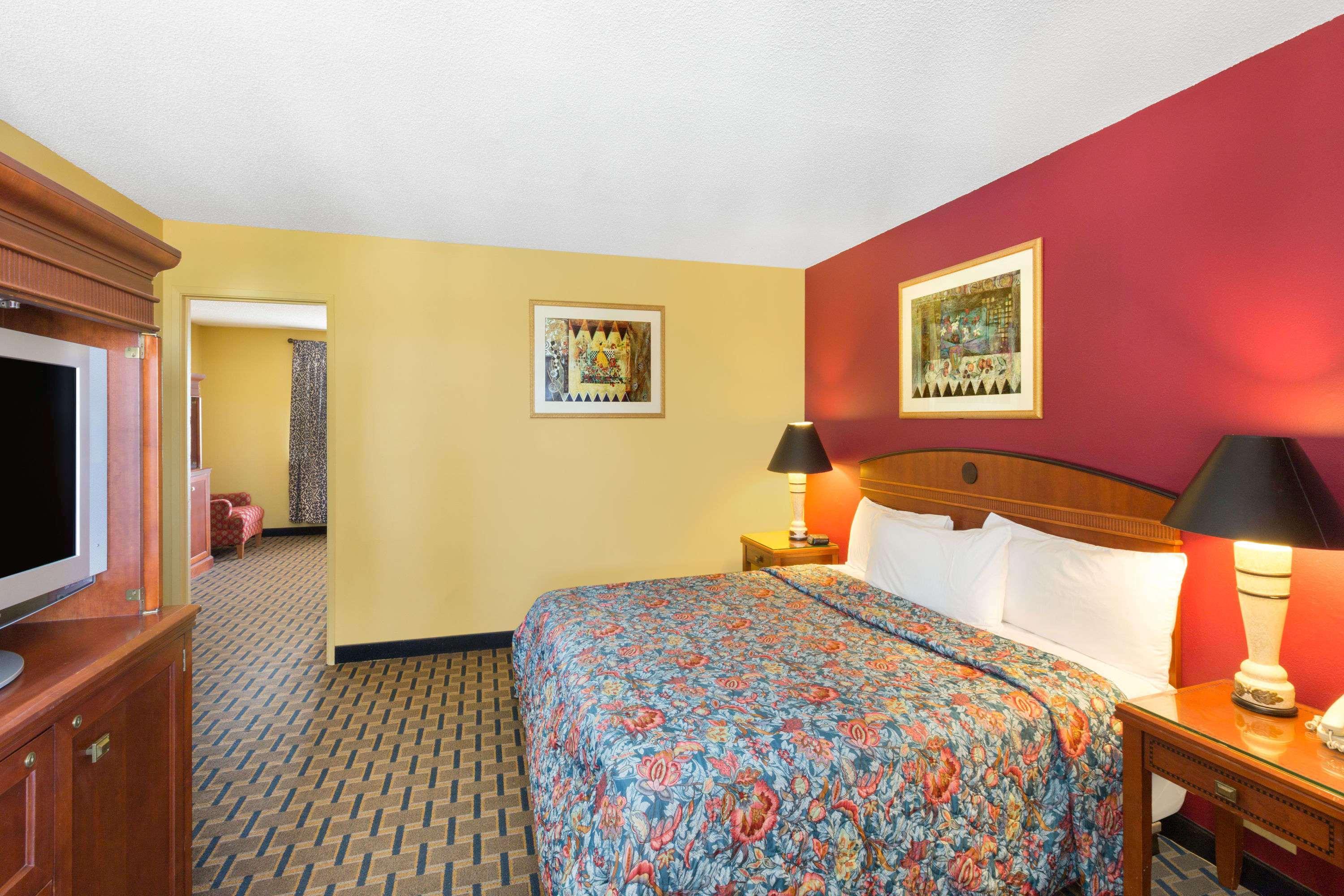 Days Inn By Wyndham Red Bluff Zewnętrze zdjęcie