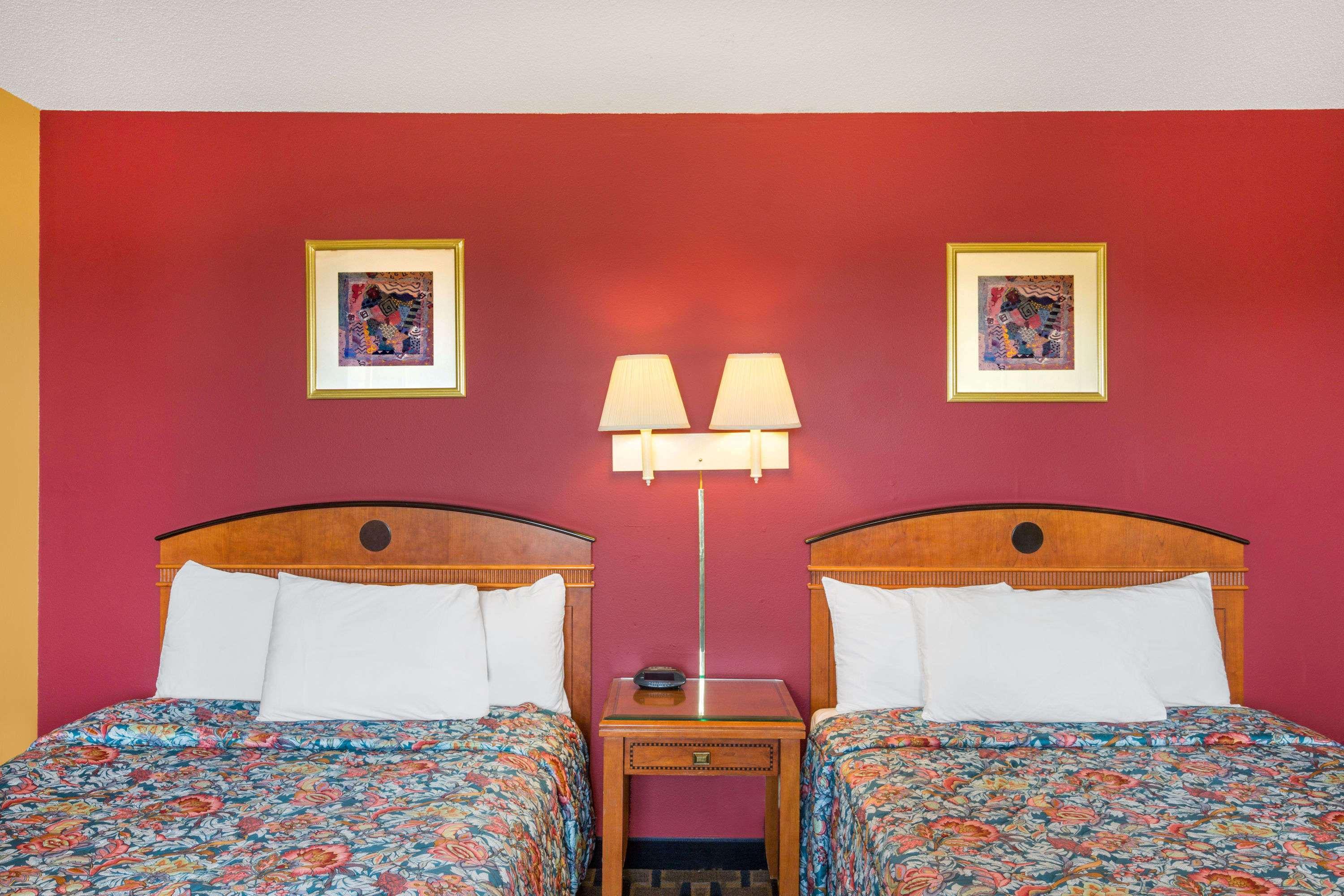 Days Inn By Wyndham Red Bluff Zewnętrze zdjęcie