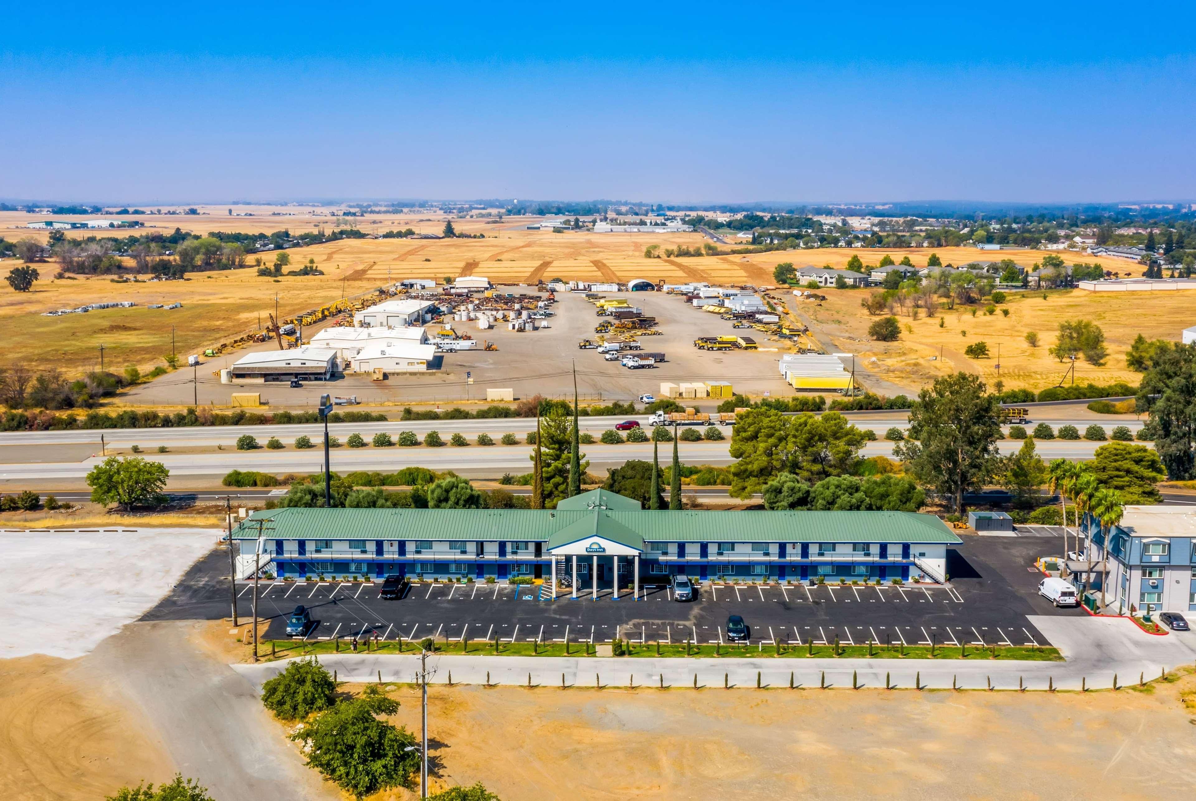 Days Inn By Wyndham Red Bluff Zewnętrze zdjęcie