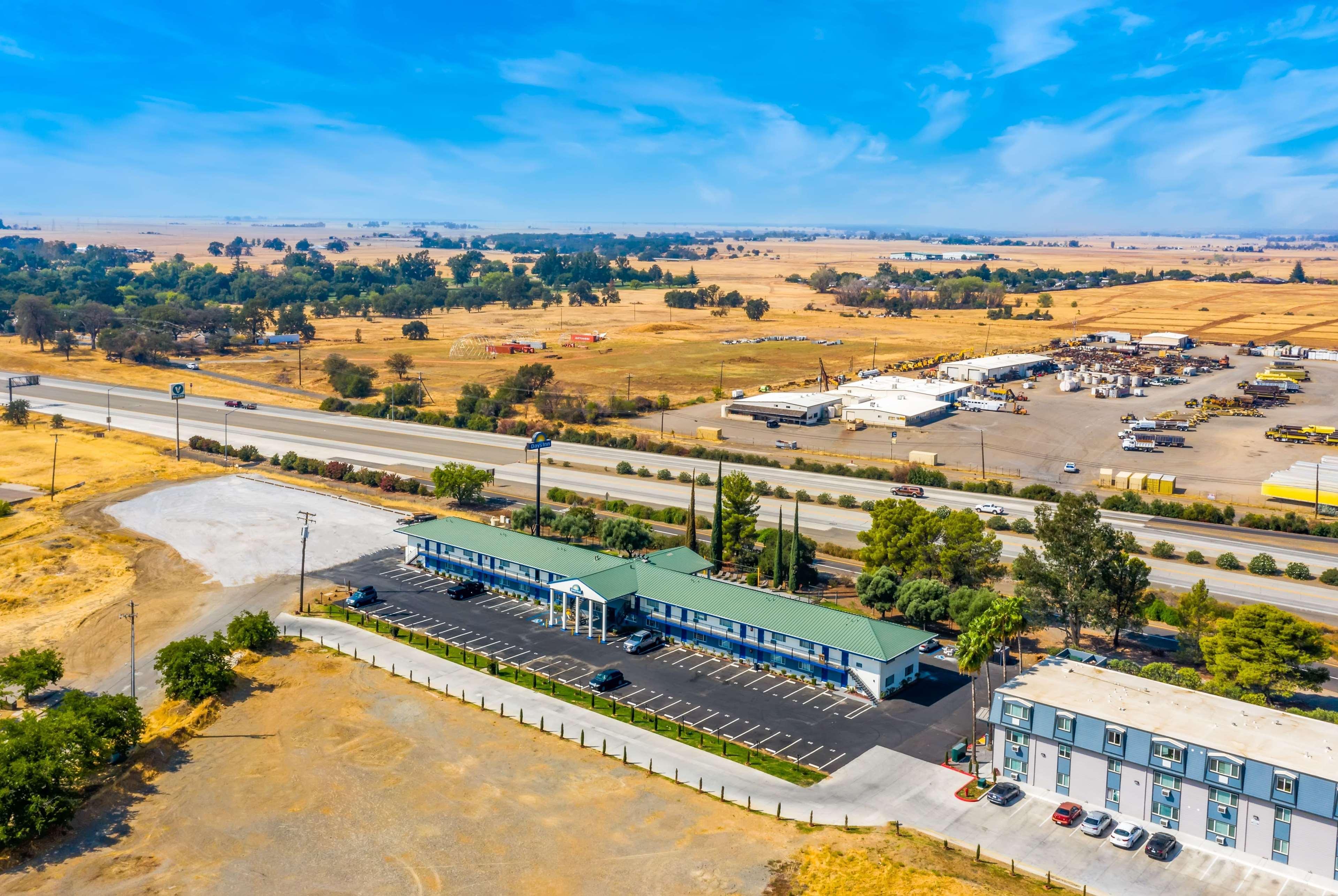 Days Inn By Wyndham Red Bluff Zewnętrze zdjęcie