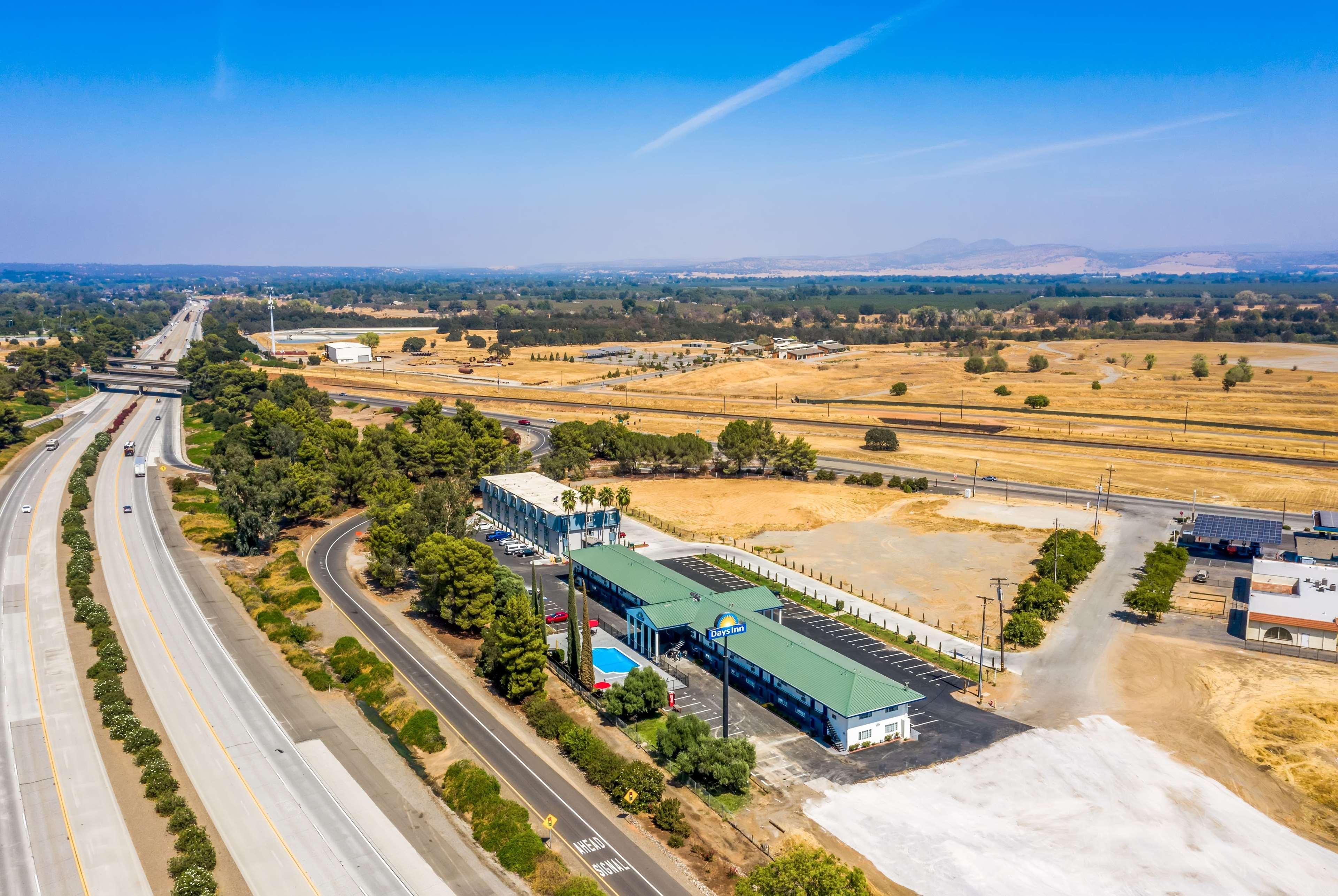 Days Inn By Wyndham Red Bluff Zewnętrze zdjęcie